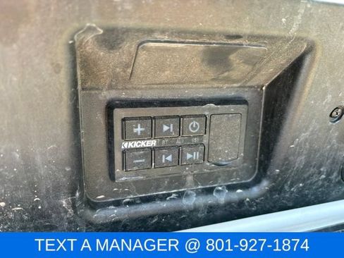 Used 2024 GMC Sierra 3500 Denali Ultimate AWD/4WD image 11