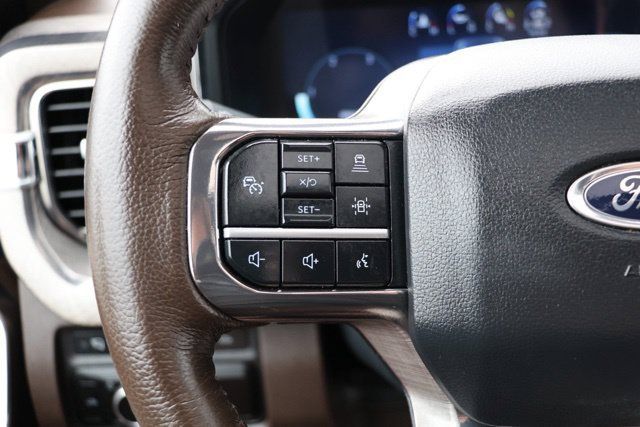 Used 2024 Ford F350 King Ranch AWD/4WD image 23