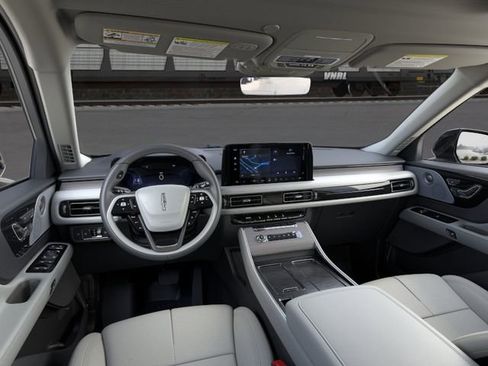 New 2026 Lincoln Aviator Reserve AWD/4WD image 9
