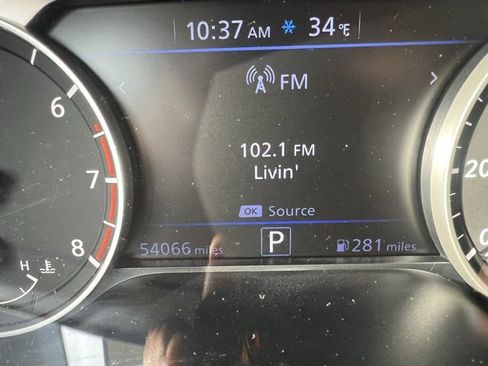 Used 2022 Nissan Altima 2.5 SV image 31