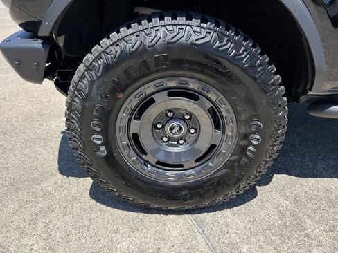 Used 2024 Ford Bronco Badlands AWD/4WD image 33