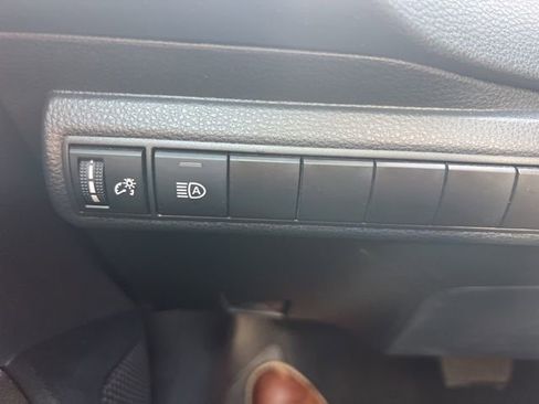 Used 2024 Toyota Corolla LE image 15