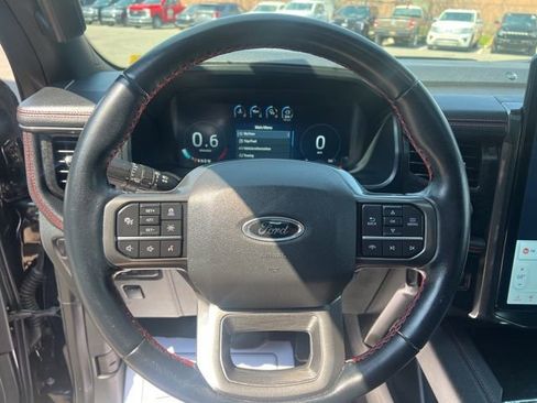 Used 2023 Ford Expedition Max Limited image 29