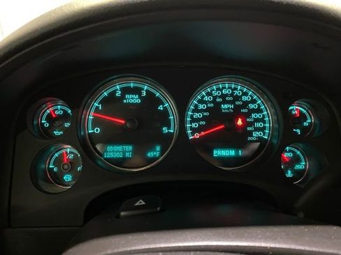 Used 2013 GMC Sierra 2500 SLT w/ SLT Convenience Package image 16