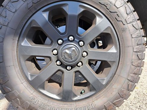 Used 2025 RAM 2500 Laramie w/ Night Edition image 25