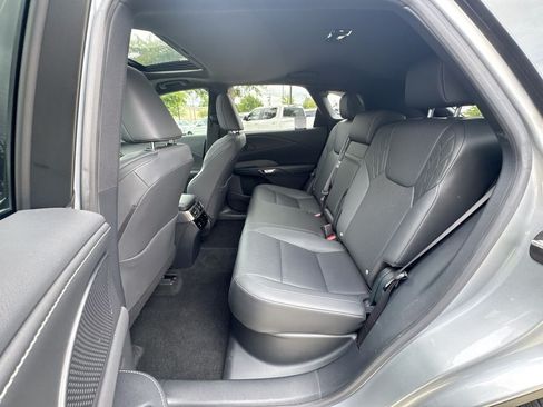 Used 2025 Lexus RX 350 Premium w/ Accessory Package (Z1) FWD image 33
