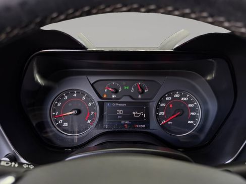 Used 2021 Chevrolet Camaro LT w/ RS Package RWD image 17