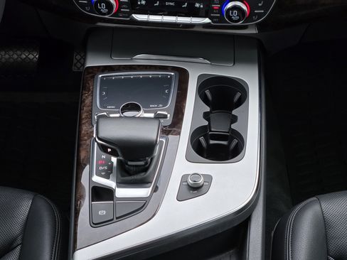 Used 2019 Audi Q7 2.0T Premium Plus w/ Premium Plus Package image 25