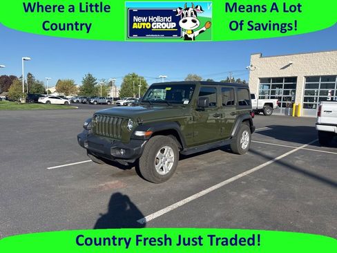 Used 2022 Jeep Wrangler Unlimited Sport image 1