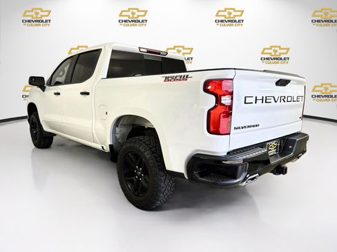 Used 2022 Chevrolet Silverado 1500 LT Trail Boss w/ Convenience Package II AWD/4WD image 6