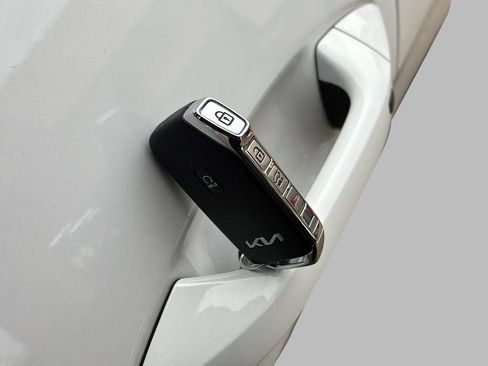 New 2025 Kia Sportage X-Pro Prestige AWD/4WD image 45