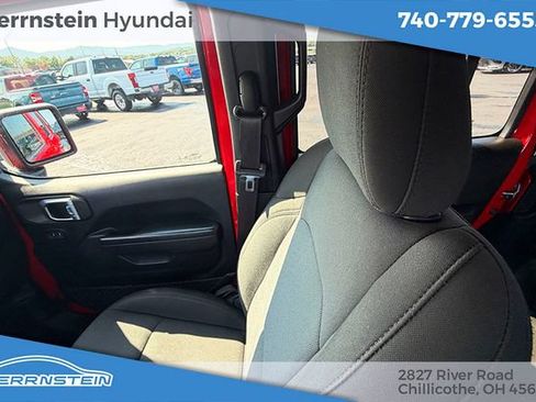 Used 2022 Jeep Wrangler Unlimited Sport AWD/4WD image 10