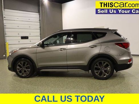 Used 2018 Hyundai Santa Fe Sport w/ 2.0T Ultimate Tech Package 05 FWD image 5