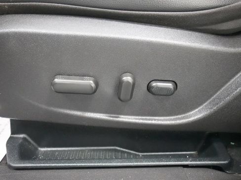 Used 2018 Ford Escape SEL AWD/4WD image 15