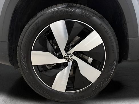 New 2026 Volkswagen Taos S AWD/4WD image 28