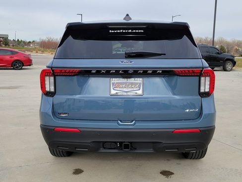 New 2026 Ford Explorer Active image 10