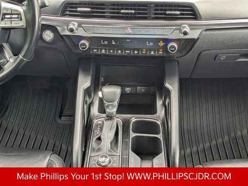 Used 2022 Kia Telluride LX AWD/4WD image 18