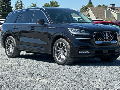 Used 2022 Lincoln Aviator Grand Touring w/ Class IV Trailer Tow Package AWD/4WD image 10