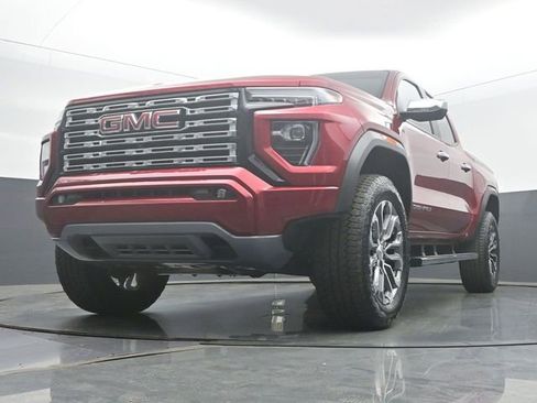 Used 2023 GMC Canyon Denali AWD/4WD image 44