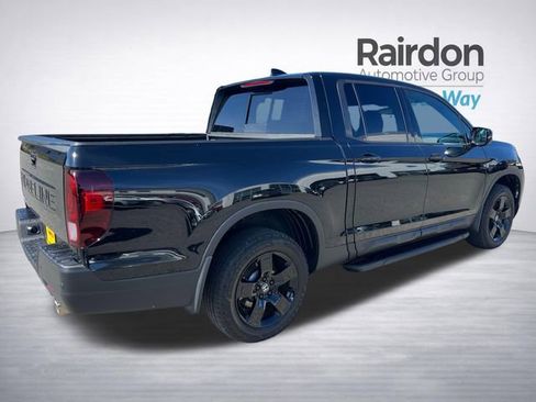 Used 2024 Honda Ridgeline Black Edition image 9