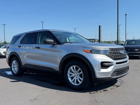 Used 2020 Ford Explorer 2WD image 3