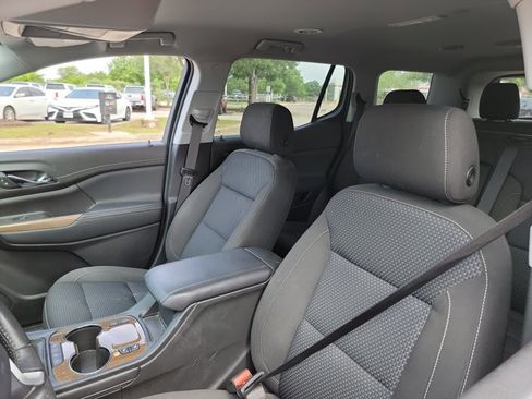 Used 2020 GMC Acadia SLE w/ Driver Convenience Package FWD image 13