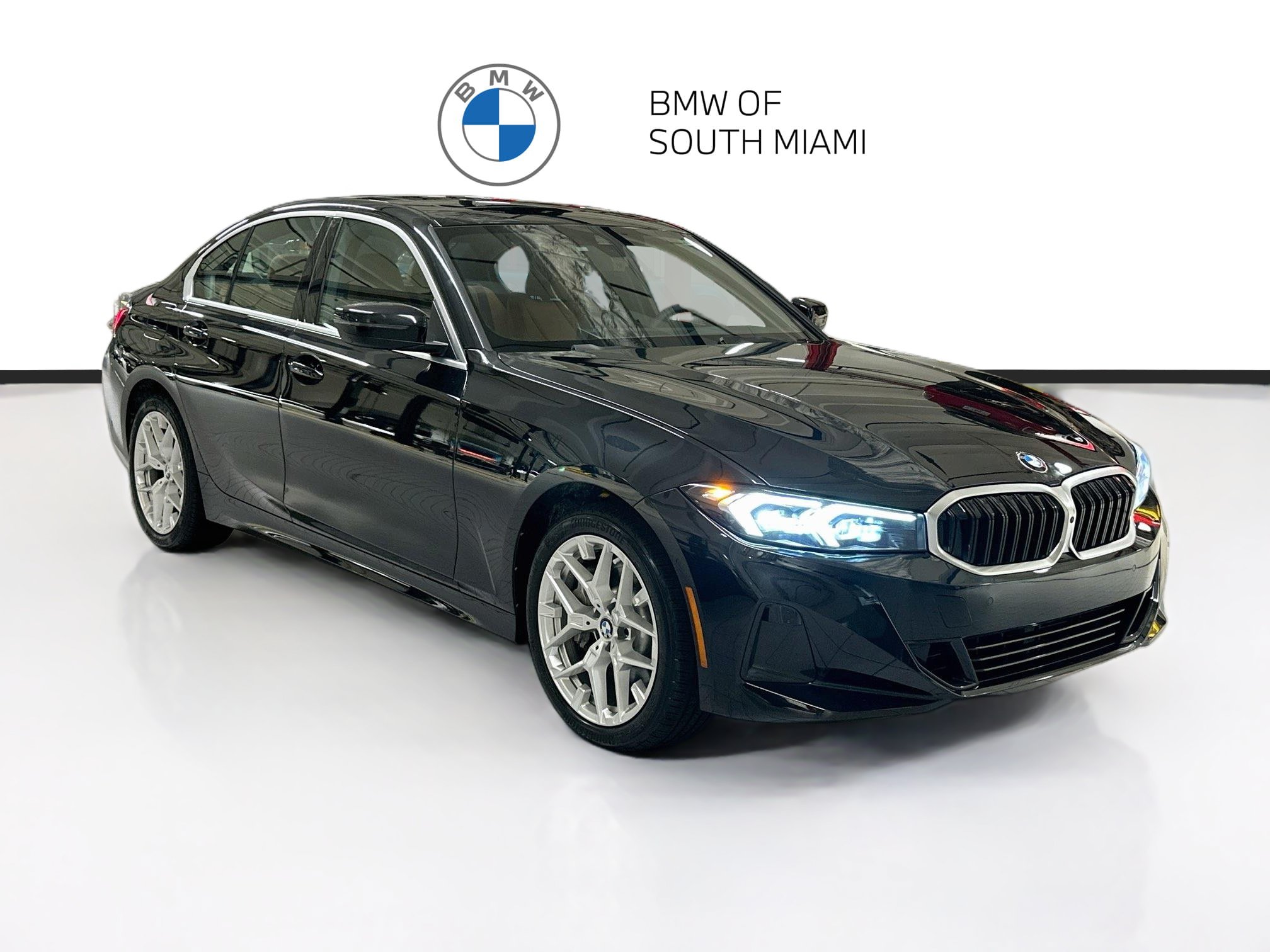Certified 2025 BMW 330i Sedan w/ Premium Package RWD image 1