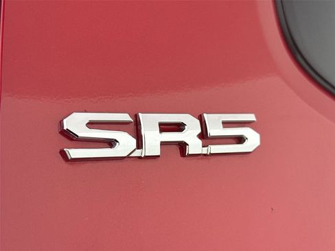 Used 2025 Toyota Tacoma SR5 RWD image 35