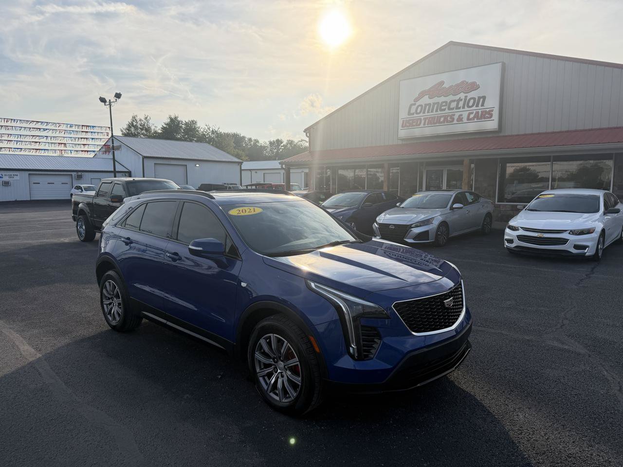 Used 2021 Cadillac XT4 Sport w/ Driver Awareness Package FWD image 2