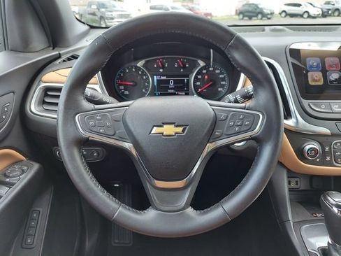 Used 2018 Chevrolet Equinox Premier image 26