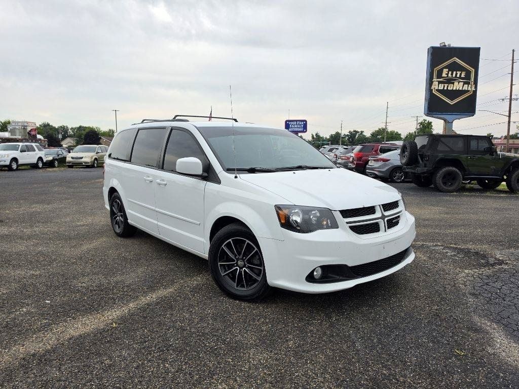 Used 2017 Dodge Grand Caravan GT FWD image 1
