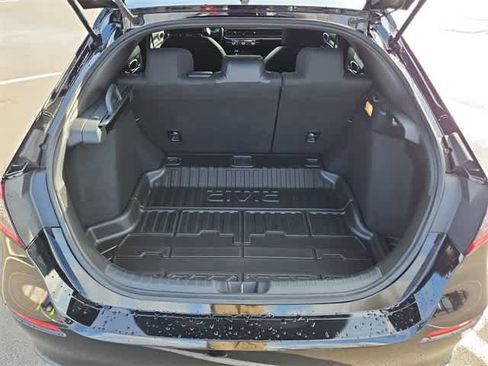 Used 2023 Honda Civic Sport image 34