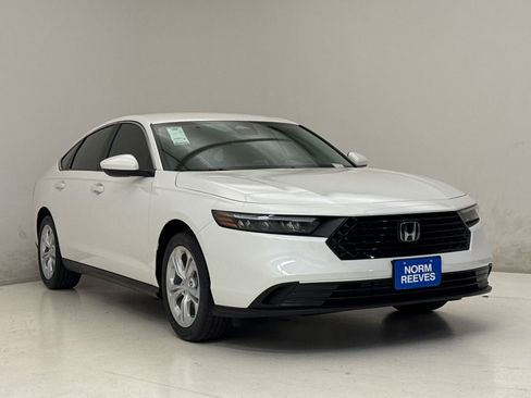 New 2026 Honda Accord LX image 4