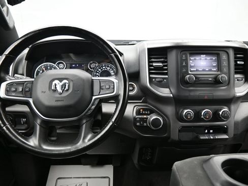Used 2021 RAM 1500 Big Horn AWD/4WD image 12