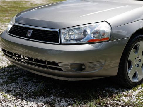 Used 2003 Saturn L-Series L200 w/ Audio Pkg I FWD image 23