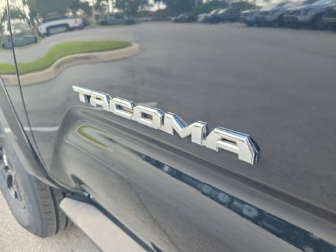 Certified 2022 Toyota Tacoma SR5 w/ Technology Package RWD image 11