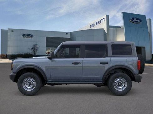 New 2025 Ford Bronco 4-Door image 4