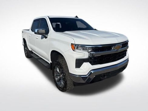 Used 2025 Chevrolet Silverado 1500 LT AWD/4WD image 7