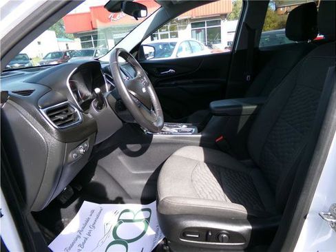 Used 2020 Chevrolet Equinox LT image 10