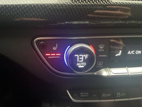 Used 2019 Audi SQ5 Premium Plus w/ Premium Plus Package image 15