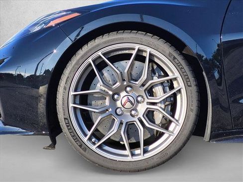 Used 2025 Chevrolet Corvette Z06 RWD image 24