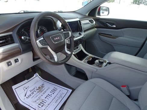 Used 2023 GMC Acadia AWD SLE image 13