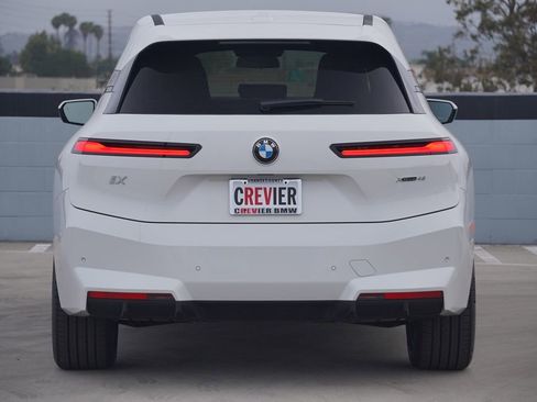 New 2026 BMW iX xDrive45 w/ Premium Package image 6