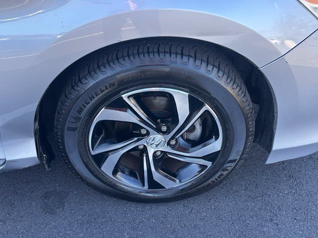 Used 2017 Honda Accord LX image 12