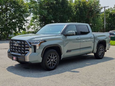 Used 2026 Toyota Tundra Platinum AWD/4WD image 9