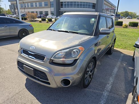 Used 2012 Kia Soul ! image 6