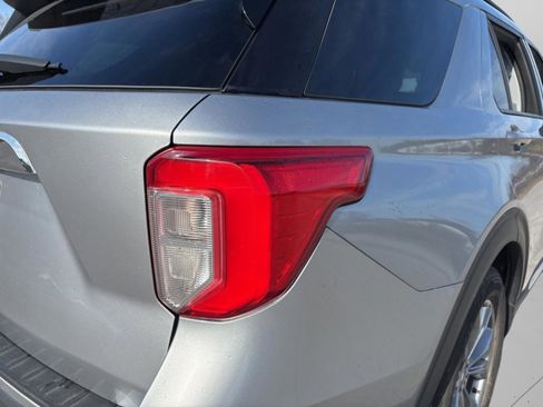 Used 2023 Ford Explorer XLT w/ Equipment Group 202A image 28