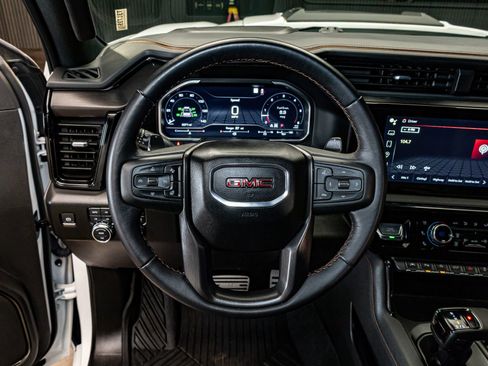 Used 2023 GMC Sierra 1500 AT4 w/ AT4 Premium Package image 17