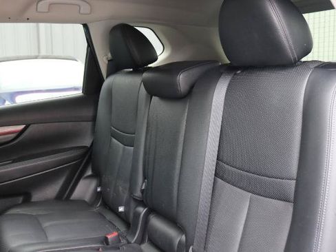 Used 2020 Nissan Rogue SL AWD/4WD image 17
