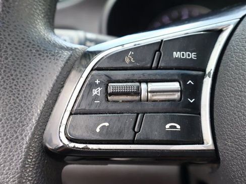 Used 2020 Kia Optima LX image 22